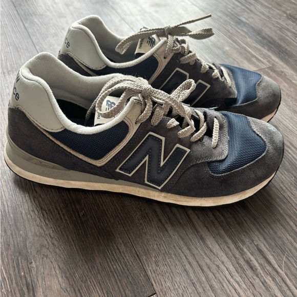 New Balance 574 Sneaker - Picture 1 of 8